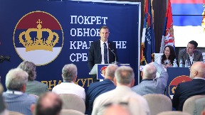 Kritika Macutovog rada